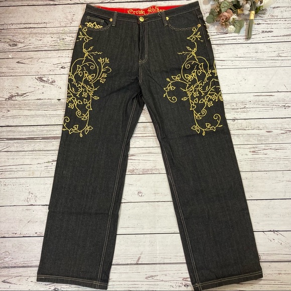 crown holder clothing website